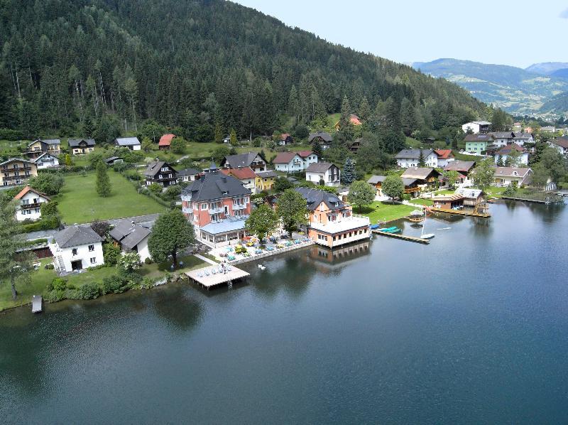 Strandhotel Burgstaller Feld am See Exterior foto
